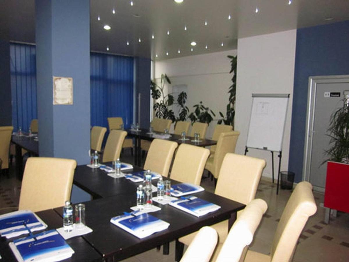 Hotel Novak Зворник Екстер'єр фото