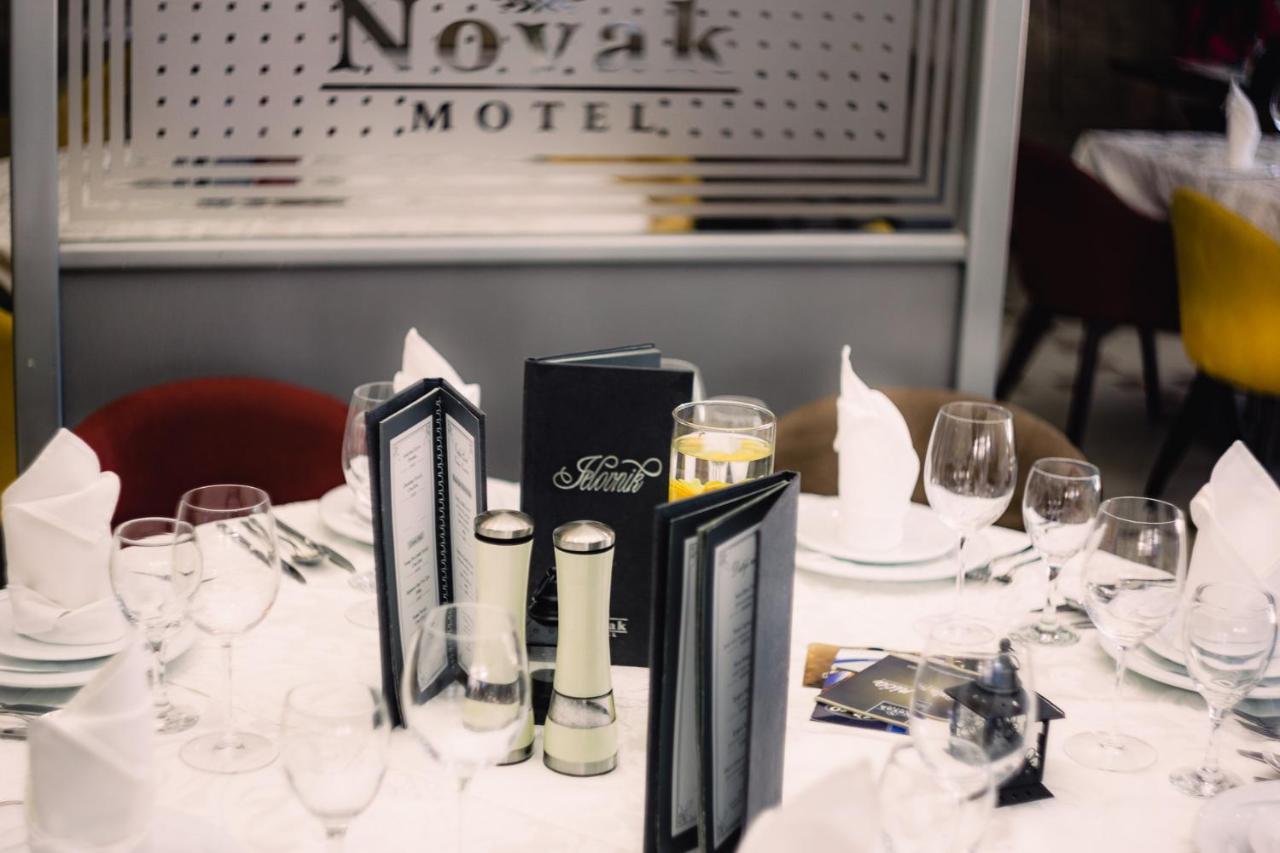 Hotel Novak Зворник Екстер'єр фото