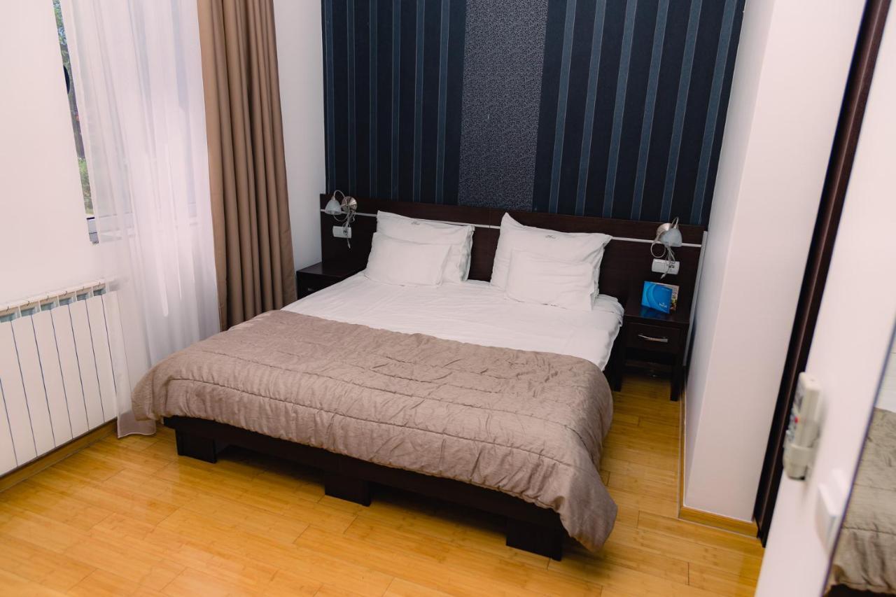Hotel Novak Зворник Екстер'єр фото