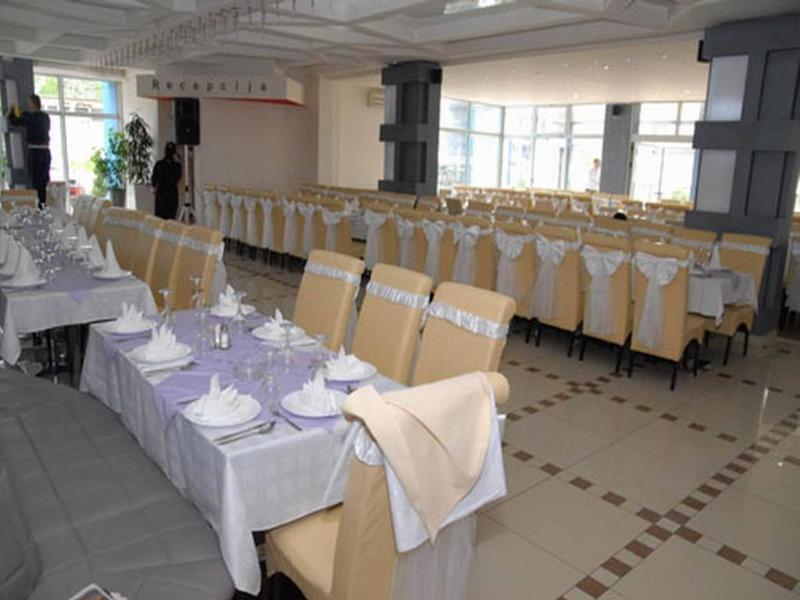 Hotel Novak Зворник Екстер'єр фото