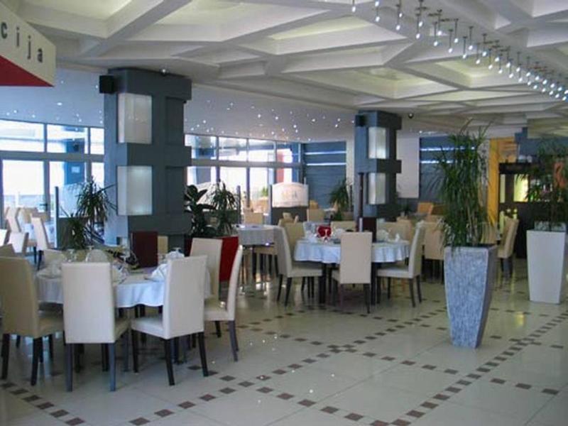 Hotel Novak Зворник Екстер'єр фото